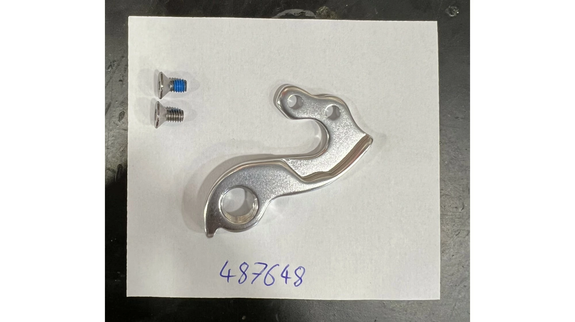 PATTE DE DERAILLEUR 2T BIANCHI 3 PATTE DE DERAILLEUR 2T BIANCHI