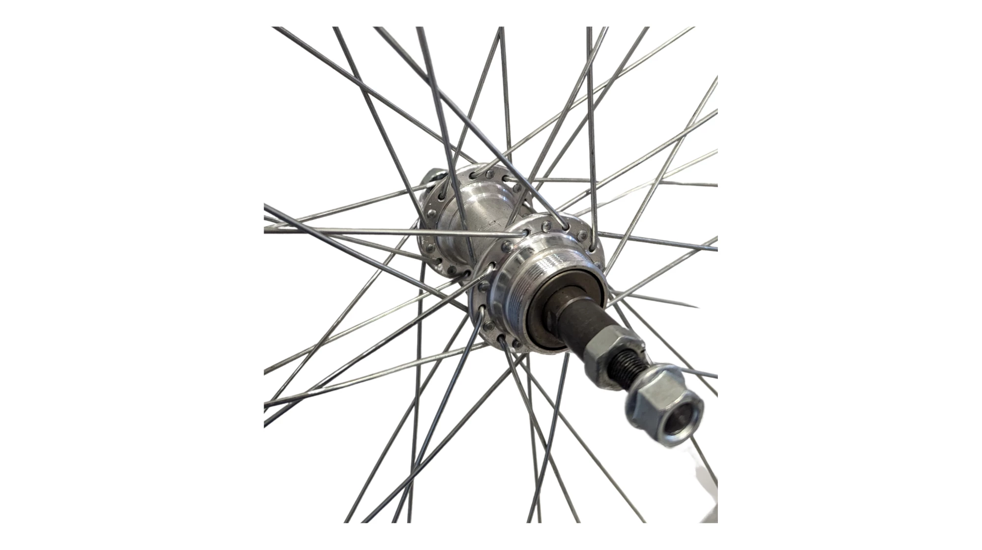 ROUE AR 24 ECROUS 4 ROUE AR 24 ECROUS – Image 2